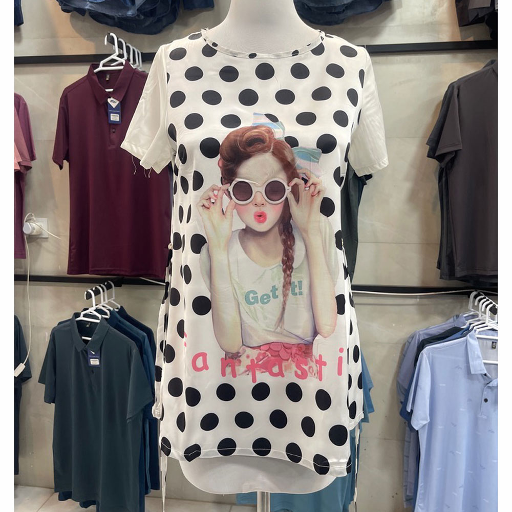 تیشرت طرح‌دار زنانه مدل خال‌خالی کد R3054